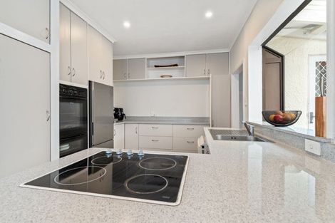 Photo of property in 4 Mckenzie Terrace, Carterton, 5713