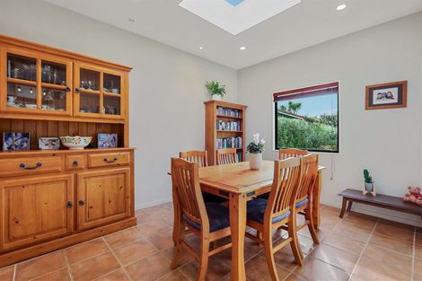 Photo of property in 14 Heathvale Place, Heathcote Valley, Christchurch, 8022