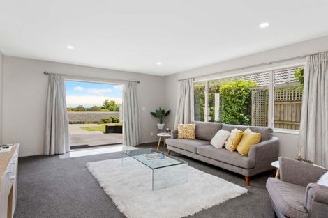 Photo of property in 56 Blue Gum Place, New Brighton, Christchurch, 8083