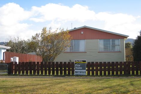 Photo of property in 18 Runuku Grove, Turangi, 3334