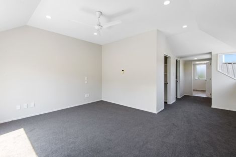 Photo of property in 17 Flaxgrove Place, Parklands, Christchurch, 8083