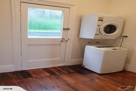 Photo of property in 47 Fairview Crescent, Kelburn, Wellington, 6012