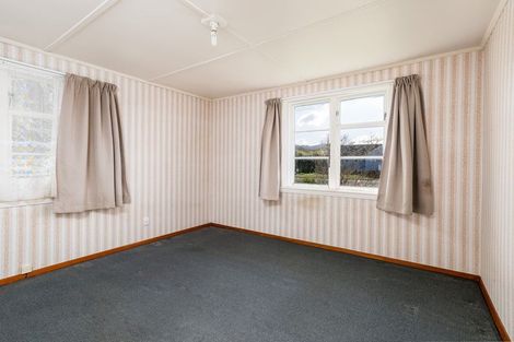 Photo of property in 7 Smith Street, Waimate, 7924