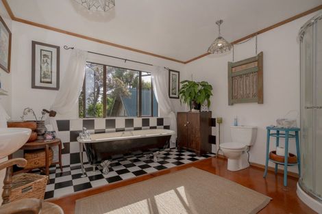 Photo of property in 595 Rangihau Road, Coroglen, Whitianga, 3591