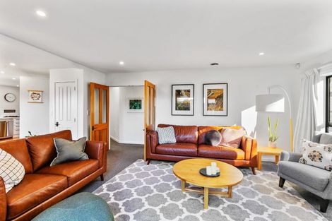 Photo of property in 17 Hinau Street, Woburn, Lower Hutt, 5010