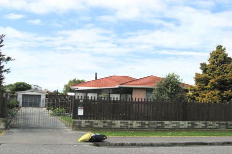 Photo of property in 6 Akaroa Street, Kaiapoi, 7630