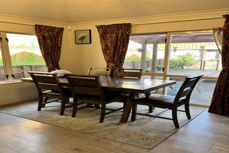 Photo of property in 9 Bickleigh Grove, New Lynn, Auckland, 0600