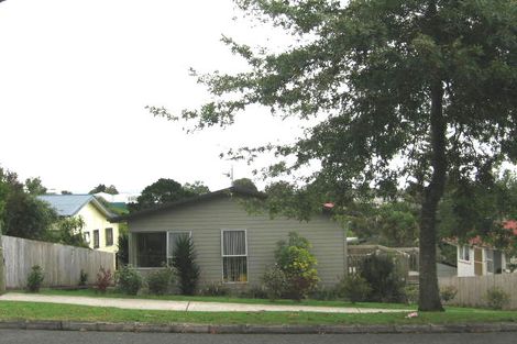 Photo of property in 79 Woodglen Road, Glen Eden, Auckland, 0602