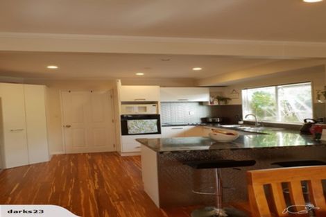 Photo of property in 1/61 Glenmore Road, Sunnyhills, Auckland, 2010