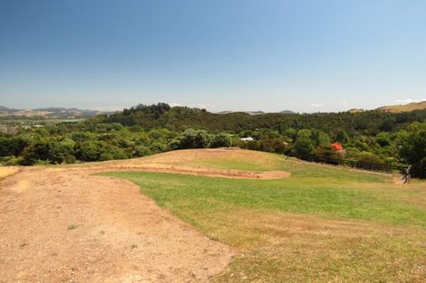 Photo of property in 205 Bellville Drive, Coromandel, 3506