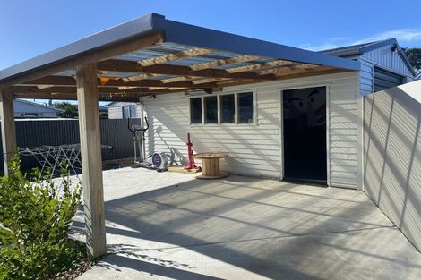 Photo of property in 35a Bayswater Crescent, Bromley, Christchurch, 8062