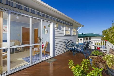 Photo of property in 70 Hillcrest Avenue, Hillcrest, Auckland, 0627