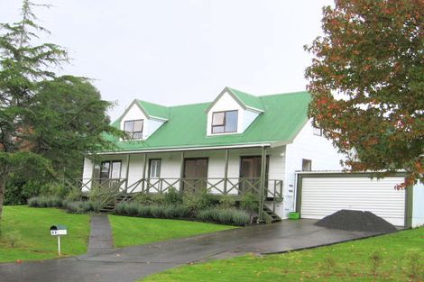 Photo of property in 34 Orinda Close, Botany Downs, Auckland, 2010
