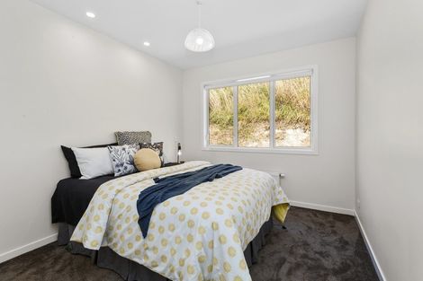 Photo of property in 51a Banks Boulevard, Whitby, Porirua, 5024