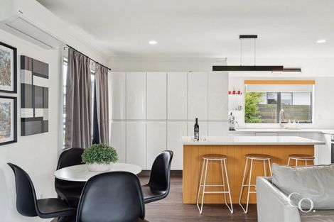 Photo of property in 10a College Place, Poike, Tauranga, 3112