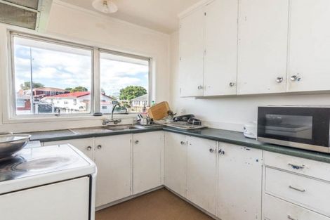 Photo of property in 1/353 Mount Albert Road, Mount Roskill, Auckland, 1041