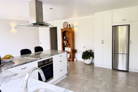 Photo of property in 16 Onetaunga Road, Chatswood, Auckland, 0626