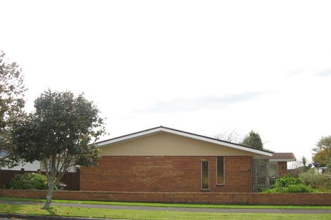 Photo of property in 20 Wesley Avenue, Frankleigh Park, New Plymouth, 4310