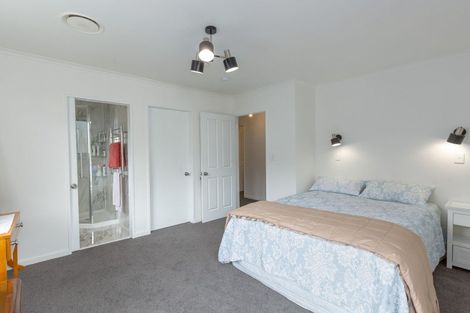 Photo of property in 9 Oak View Place, Greytown, 5712