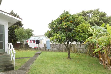 Photo of property in 7 Foster Place, Mangere East, Auckland, 2024