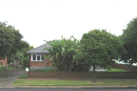 Photo of property in 27 Tripoli Road, Panmure, Auckland, 1072