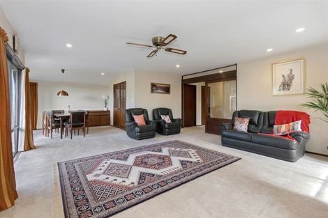 Photo of property in 2 Glenview Terrace, Saint Martins, Christchurch, 8022