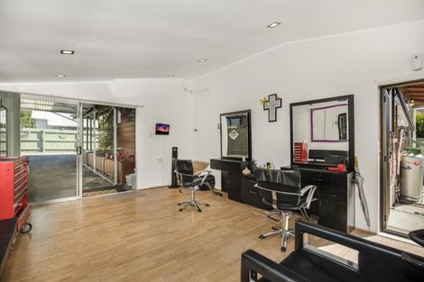 Photo of property in 16 Muirfield Street, Wattle Downs, Auckland, 2103