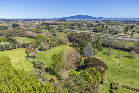 Photo of property in 15 Hadfield Road, Peka Peka, 5391