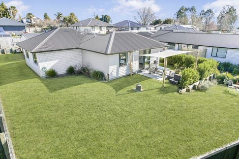 Photo of property in 4/5 Hall Street, Kihikihi, Te Awamutu, 3800