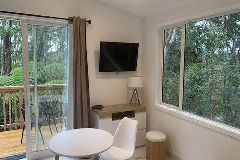 Photo of property in 1/38 Noeleen Street, Glenfield, Auckland, 0629