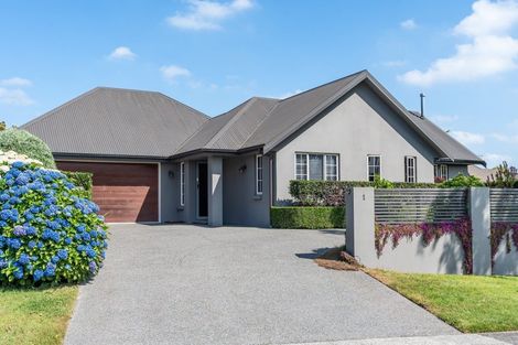 Photo of property in 1 Westbury Mews, Huntington, Hamilton, 3210