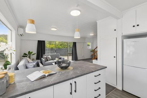 Photo of property in 3d Kopara Grove, Stokes Valley, Lower Hutt, 5019