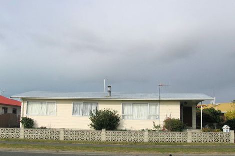 Photo of property in 95 Tait Drive, Greenmeadows, Napier, 4112
