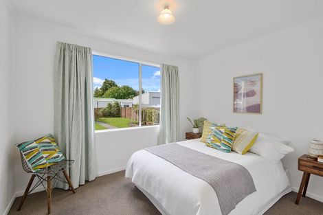 Photo of property in 2 Queen Street, Springfield, 7681