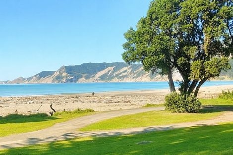 Photo of property in 25 Waitangi Street, Tokomaru Bay, 4079