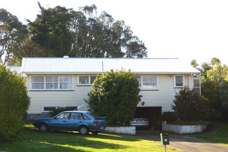 Photo of property in 60 Clawton Street, Westown, New Plymouth, 4310