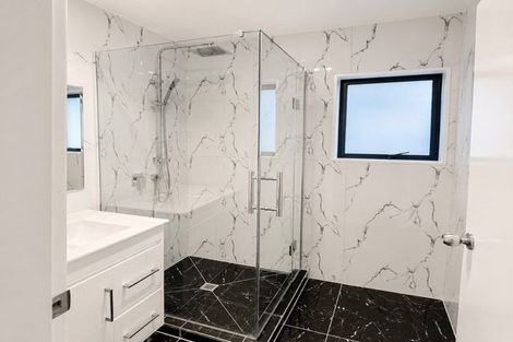 Photo of property in 37 Foxlaw Street, Randwick Park, Auckland, 2105