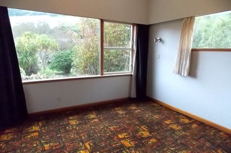 Photo of property in 40 South Karori Road, Karori, Wellington, 6012
