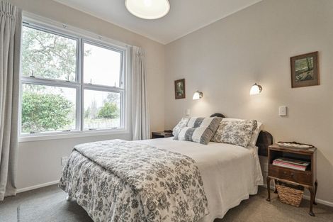 Photo of property in 19 Kenderdine Road, Elsthorpe, Otane, 4277