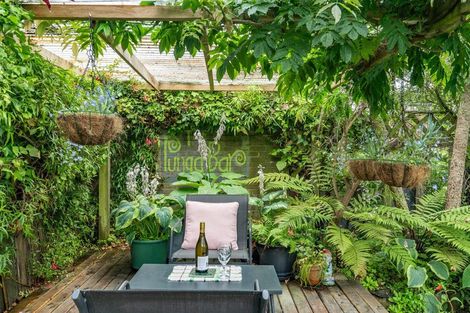 Photo of property in 20 Tainui Road, Tainui, Dunedin, 9013