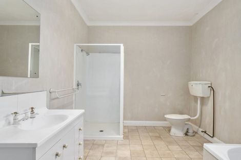 Photo of property in 8a Chard Street, Westown, New Plymouth, 4310