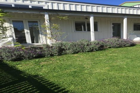 Photo of property in 10 Kauri Road, Stanmore Bay, Whangaparaoa, 0932