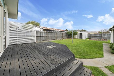 Photo of property in 27 Skerten Avenue, Hornby, Christchurch, 8042