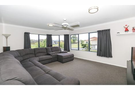 Photo of property in 26 Diomede Glade, Flagstaff, Hamilton, 3210