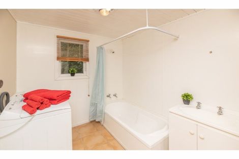 Photo of property in 371 Hawkins Road, Hororata, 7572