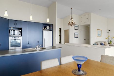 Photo of property in 83 Harbour View Road, Omokoroa, 3114