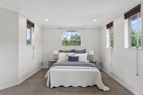 Photo of property in 38c Wicklam Lane, Greenhithe, Auckland, 0632