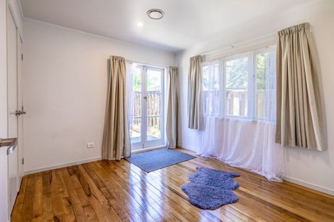 Photo of property in 15a Mildmay Road, Henderson, Auckland, 0610