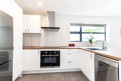 Photo of property in 450 Cambridge Terrace, Naenae, Lower Hutt, 5011