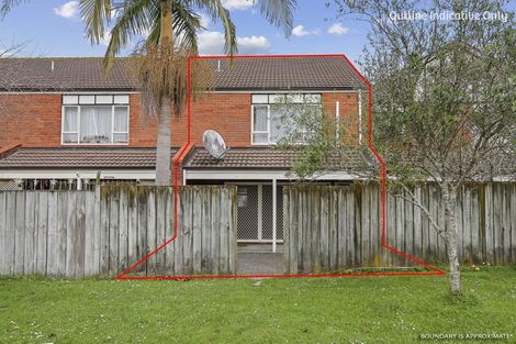 Photo of property in 2/23 Charlenne Close, Ranui, Auckland, 0612